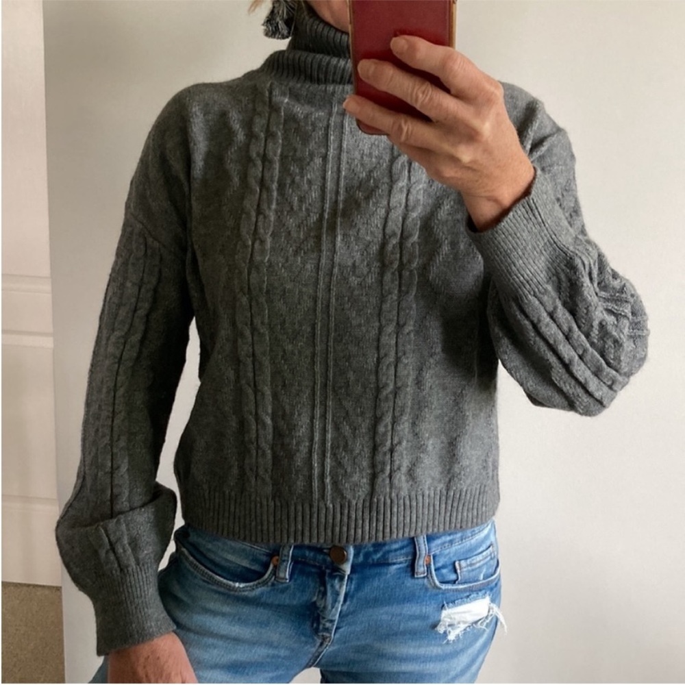 Grey Cable Knit Cropped Turtleneck Sweater - Picture 3 of 9